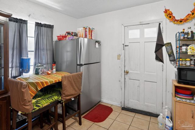 8641 Fab St, Pensacola, FL 32514