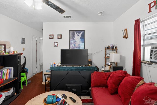 8641 Fab St, Pensacola, FL 32514