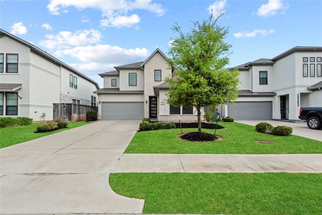 19414 Shady Hike Lane, Cypress, TX 77433