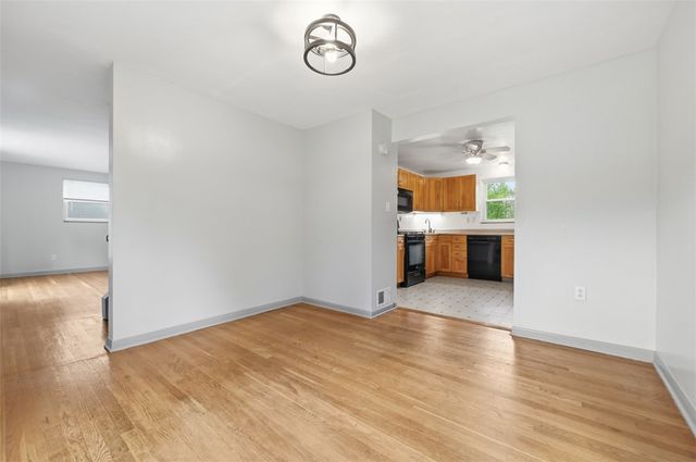 4330 Orchardview Dr, Hampton, PA 15101