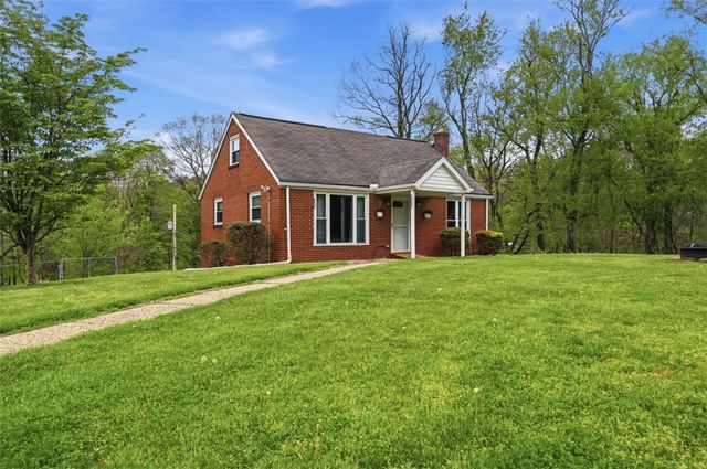 4330 Orchardview Dr, Hampton, PA 15101