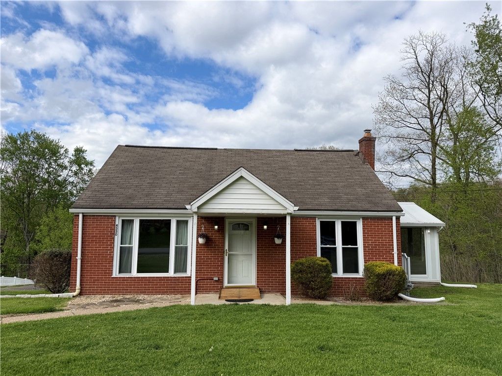 4330 Orchardview Dr, Hampton, PA 15101