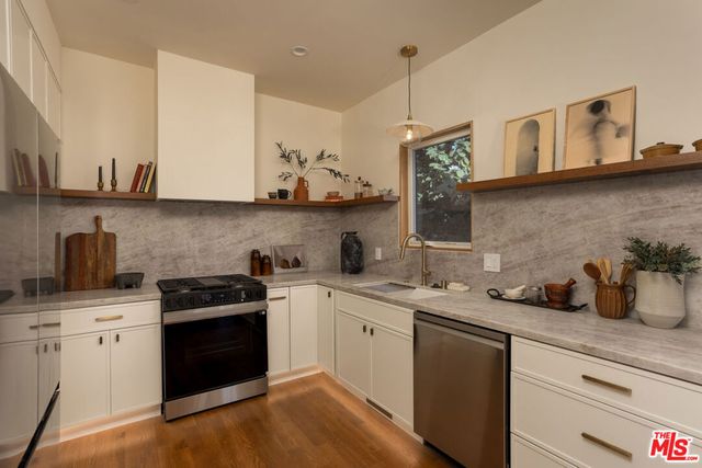 1605 Council Street, Los Angeles, CA 90026