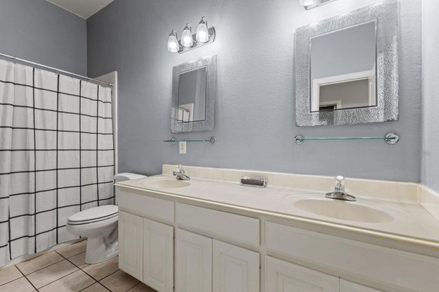 2009 Lake Fork Court, Denton, TX 76210