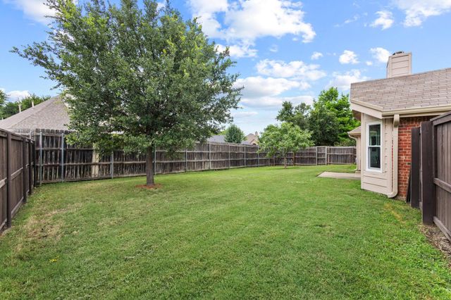 2009 Lake Fork Court, Denton, TX 76210