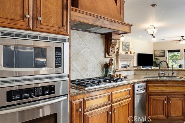 1990 Calle Los Charros, Templeton, CA 93465