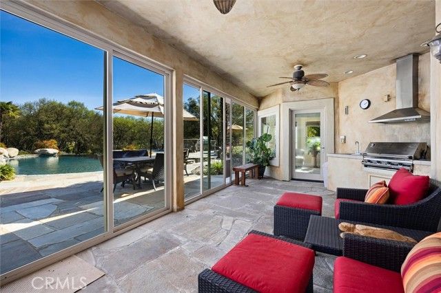 1990 Calle Los Charros, Templeton, CA 93465