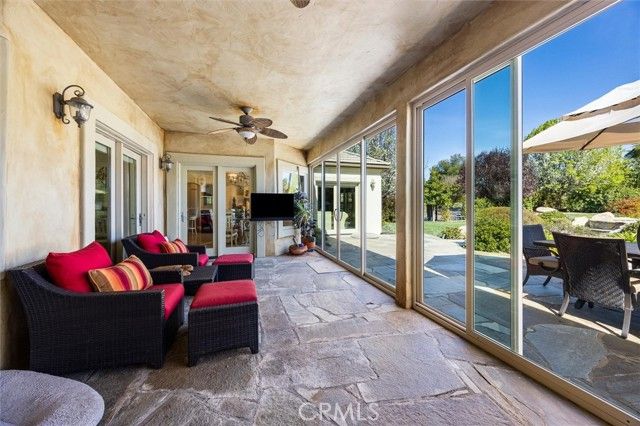 1990 Calle Los Charros, Templeton, CA 93465