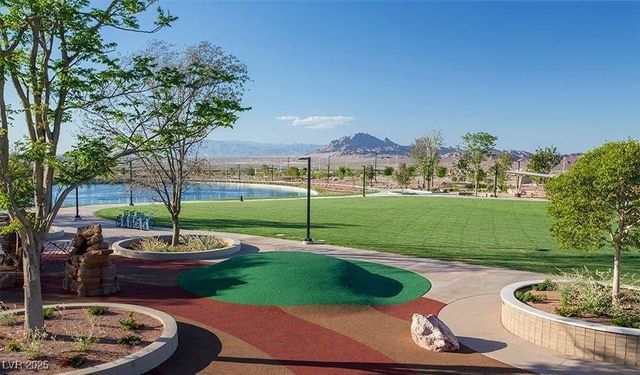 1130 Scarlet Sparrow Street, Henderson, NV 89011