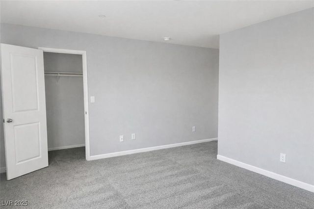 1130 Scarlet Sparrow Street, Henderson, NV 89011