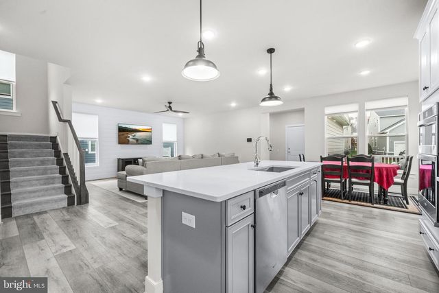 1814 RIVER HERITAGE BLVD, Dumfries, VA 22026