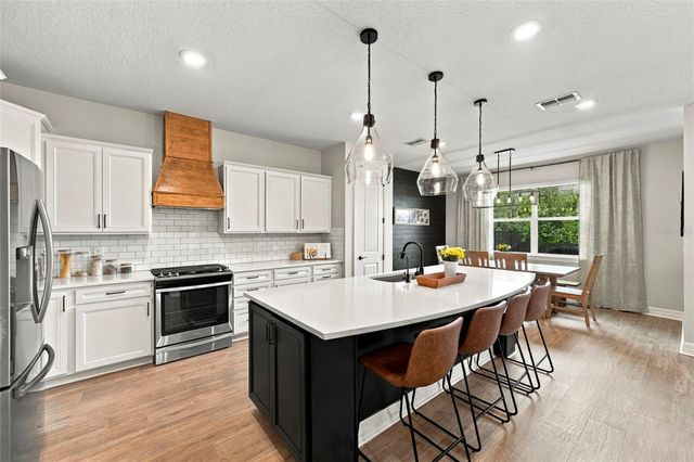 18144 FRAME BEND, Land O Lakes, FL 34638