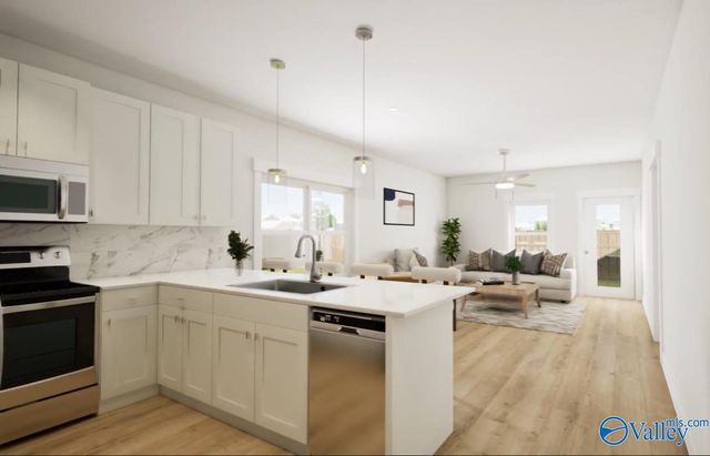 7721 Helen Lane, Huntsville, AL 35806