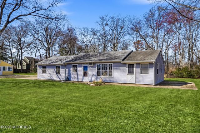 723 E Long Branch Avenue, Bayville, NJ 08721