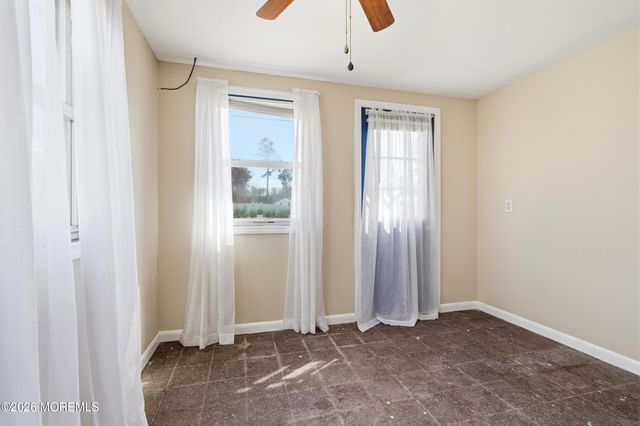 723 E Long Branch Avenue, Bayville, NJ 08721