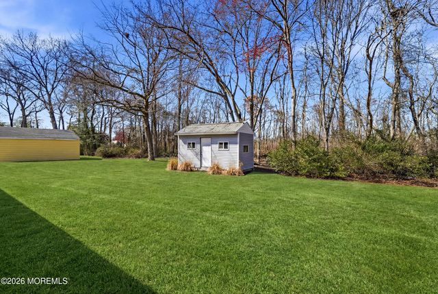 723 E Long Branch Avenue, Bayville, NJ 08721