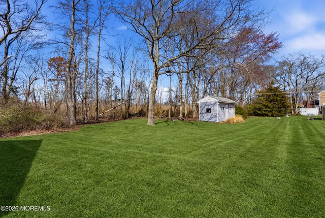 723 E Long Branch Avenue, Bayville, NJ 08721