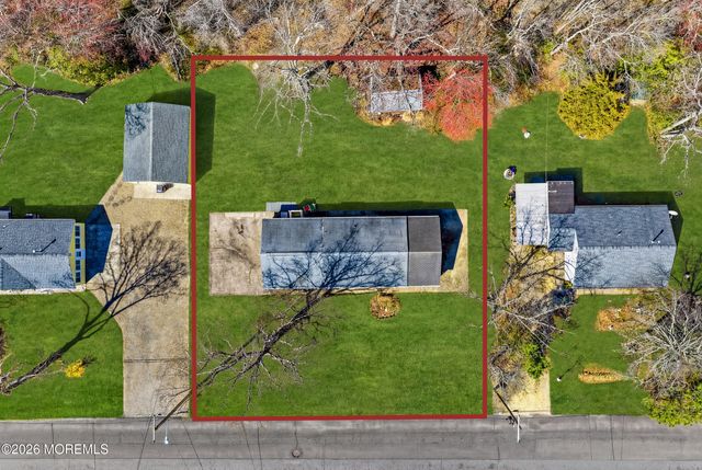 723 E Long Branch Avenue, Bayville, NJ 08721