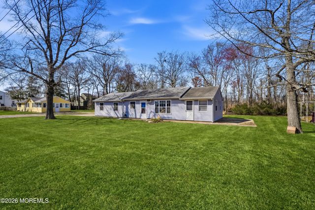 723 E Long Branch Avenue, Bayville, NJ 08721