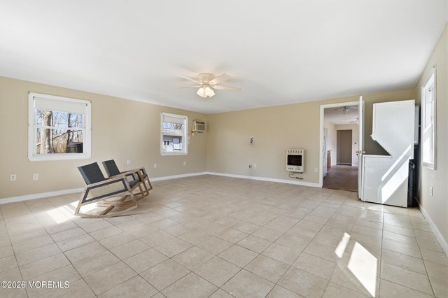 723 E Long Branch Avenue, Bayville, NJ 08721