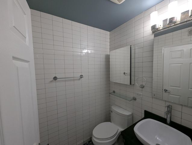 1335 Crystal Way E, Delray Beach, FL 33444