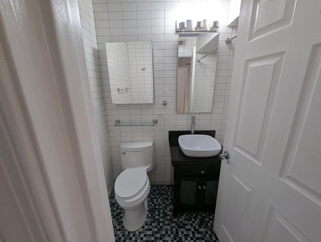 1335 Crystal Way E, Delray Beach, FL 33444