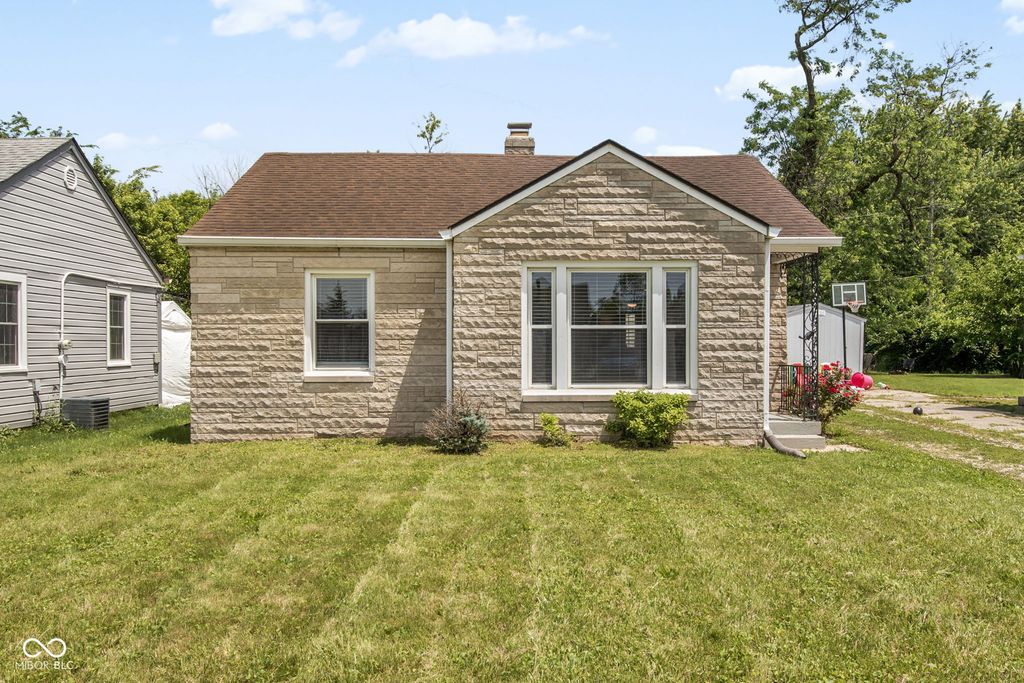 1413 Wallace Avenue, Indianapolis, IN 46201