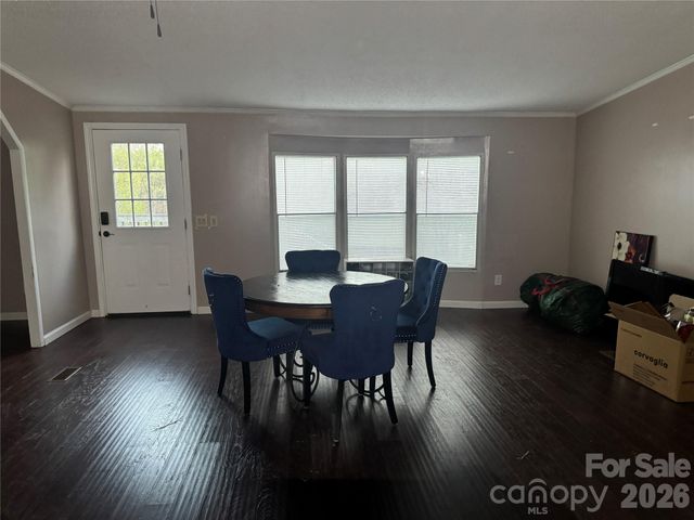819 Milton Avenue SW, Valdese, NC 28690