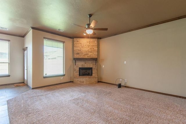 701 Lindsey Lane, Moore, OK 73160