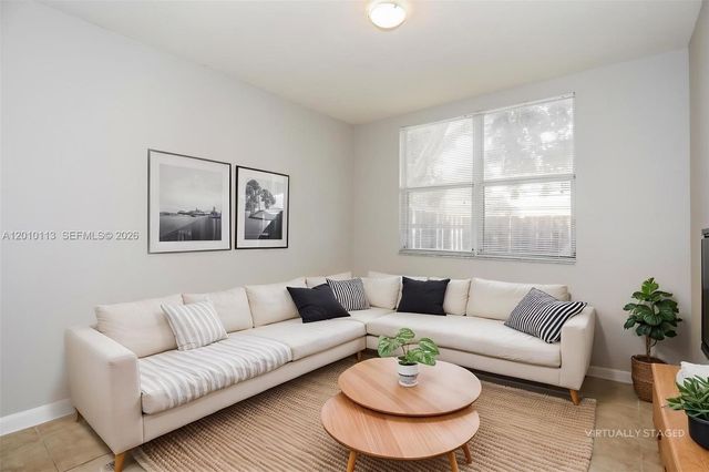 1495 NE 33rd Ave 102, Homestead, FL 33033