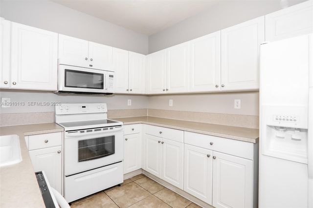 1495 NE 33rd Ave 102, Homestead, FL 33033