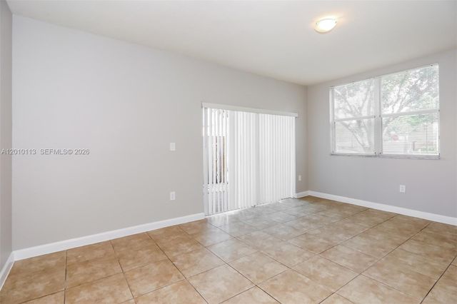 1495 NE 33rd Ave 102, Homestead, FL 33033