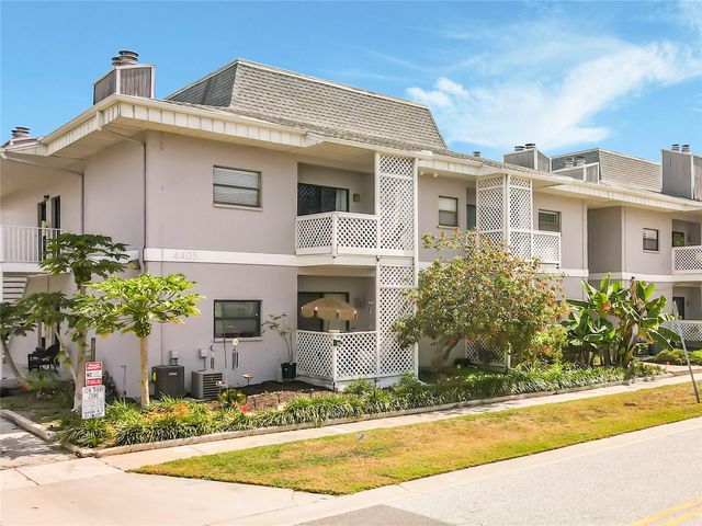 4405 W FAIR OAKS AVENUE 18, Tampa, FL 33611