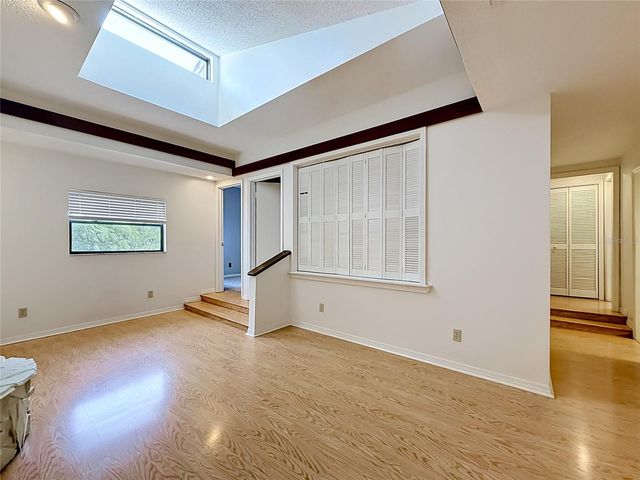 4405 W FAIR OAKS AVENUE 18, Tampa, FL 33611