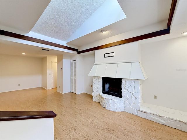 4405 W FAIR OAKS AVENUE 18, Tampa, FL 33611
