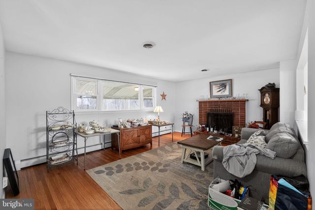 822 MURRAY AVE, Cherry Hill, NJ 08002