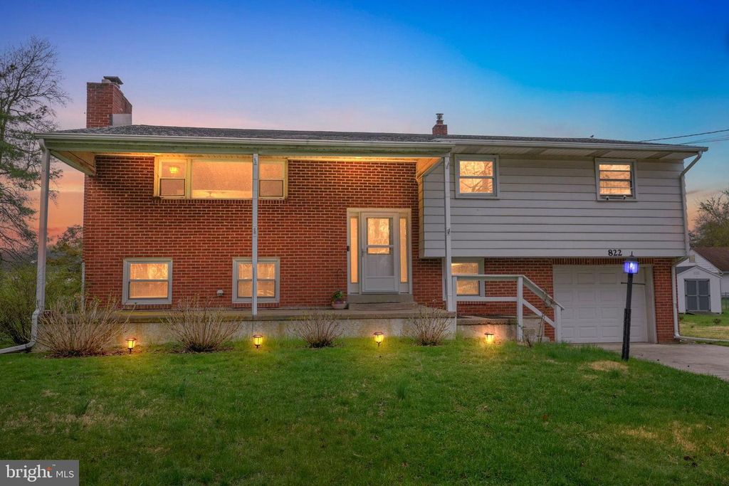 822 MURRAY AVE, Cherry Hill, NJ 08002