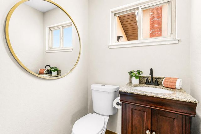 6824 Oaklawn Way, Fair Oaks, CA 95628