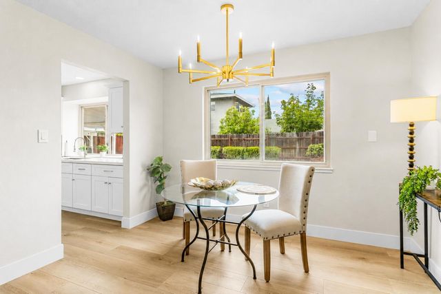 6824 Oaklawn Way, Fair Oaks, CA 95628