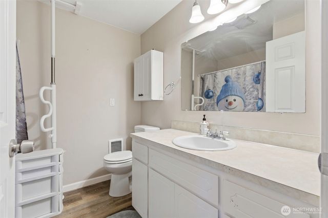 17631 Jordan Street SW, Rochester, WA 98579