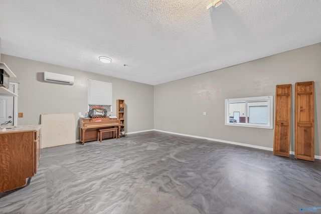 12238 Pulaski Pike, Toney, AL 35773