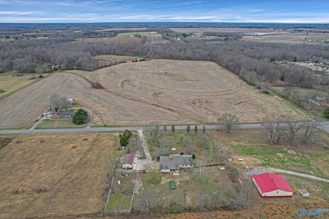 12238 Pulaski Pike, Toney, AL 35773