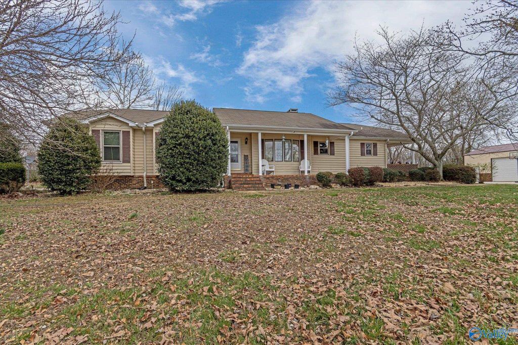 12238 Pulaski Pike, Toney, AL 35773