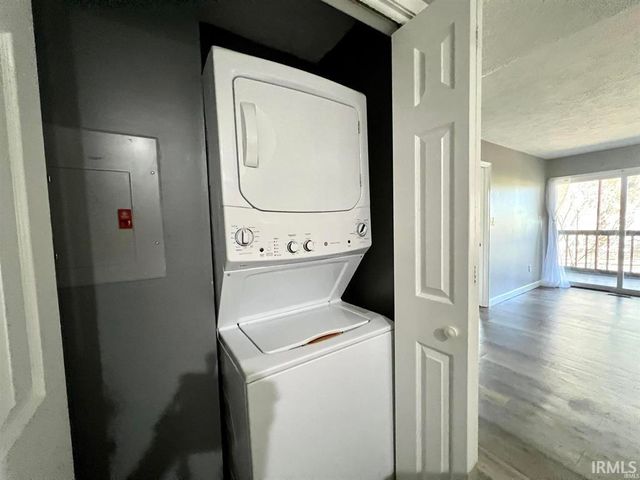 9479 S Lake Ridge Dr Unit 147A, Bloomington, IN 47401