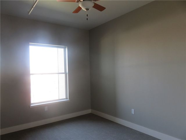 928 Travis Avenue 308, Fort Worth, TX 76104