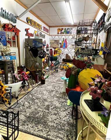 4034 W Grand Blanc Road, Swartz Creek, MI 48473