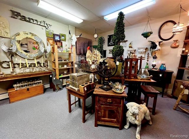 4034 W Grand Blanc Road, Swartz Creek, MI 48473