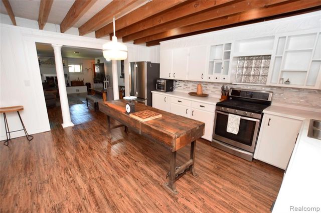 4034 W Grand Blanc Road, Swartz Creek, MI 48473