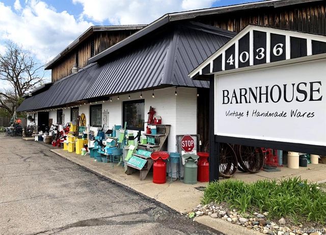 4034 W Grand Blanc Road, Swartz Creek, MI 48473