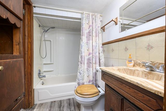 124 Gould Street, Tonganoxie, KS 66086